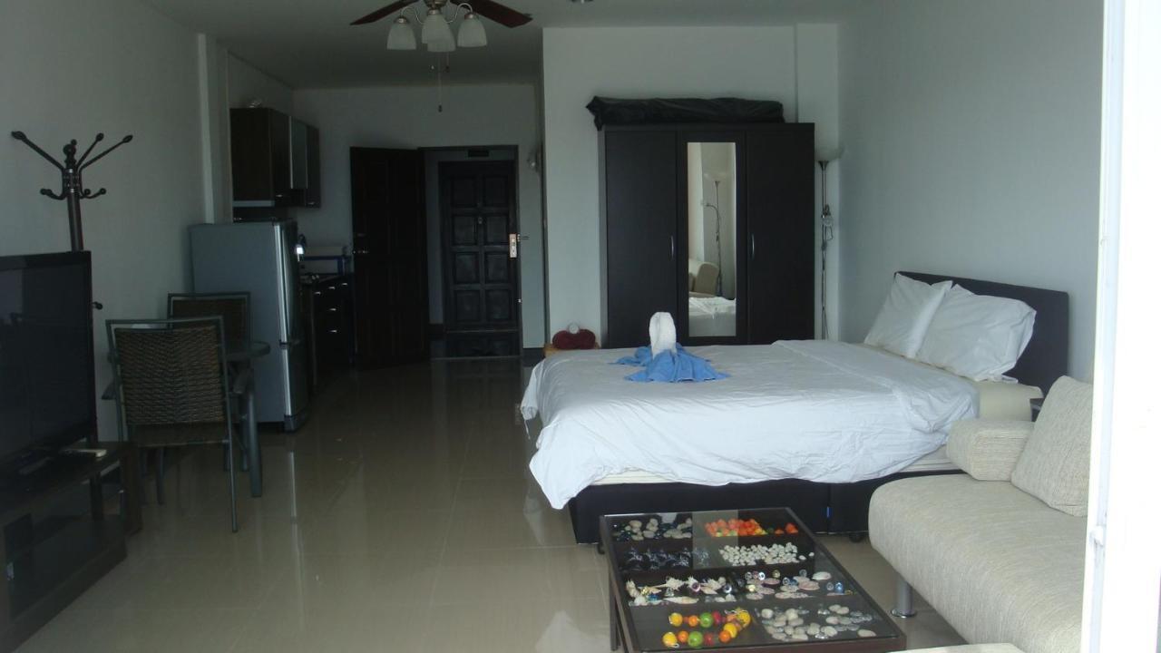 Joy Shop At View Talay 6 Apartment Pattaya Luaran gambar