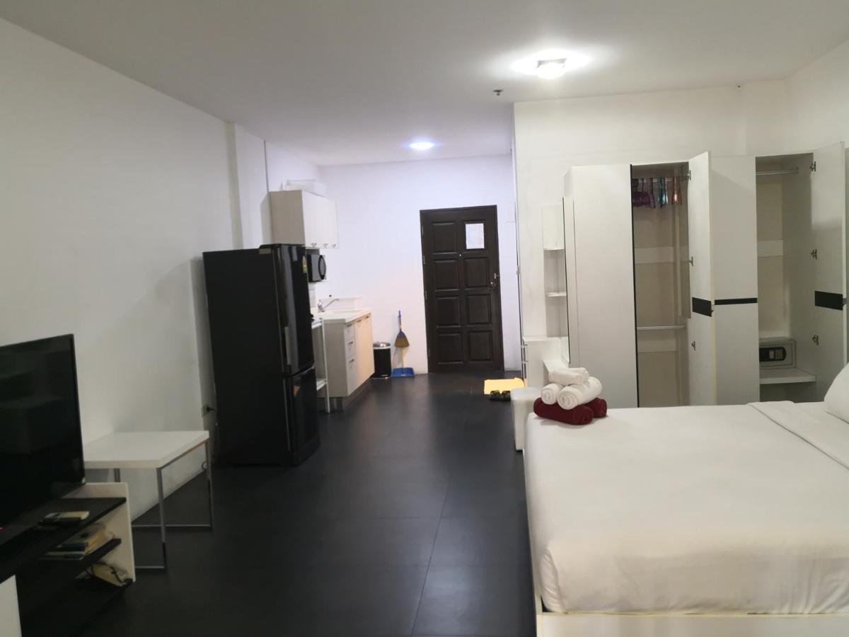 Joy Shop At View Talay 6 Apartment Pattaya Luaran gambar